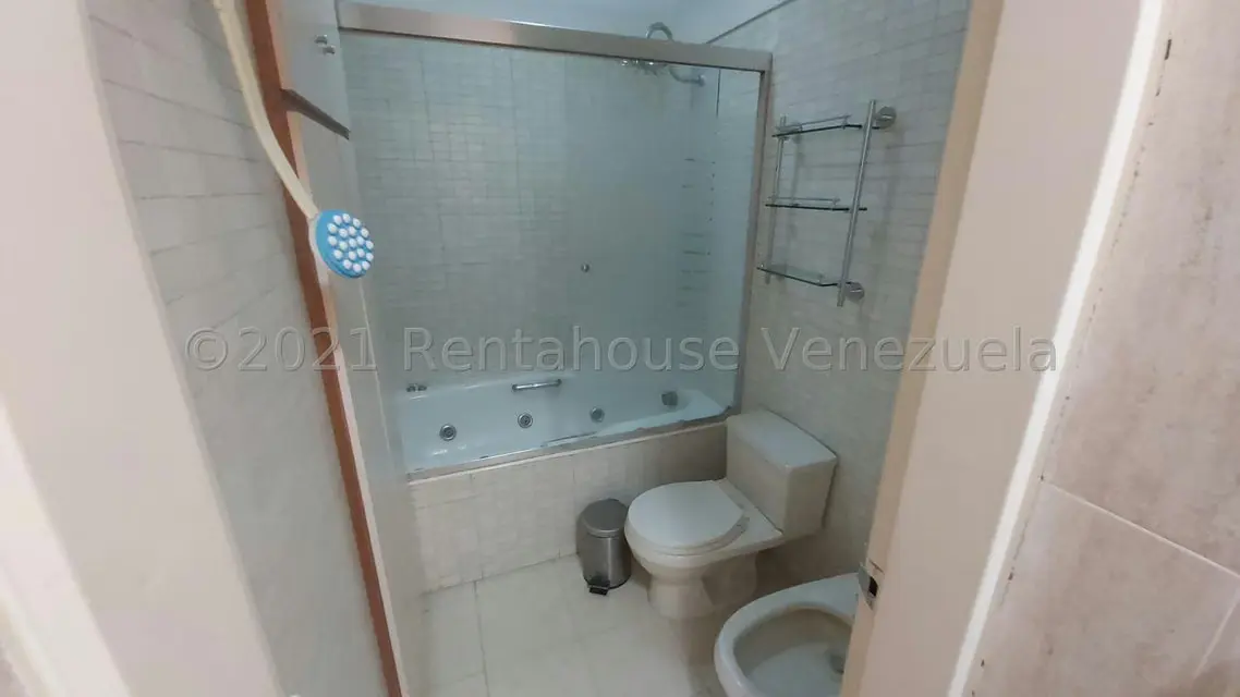 Apartamento (1 Nivel) en Venta en Macaracuay, Distrito Metropolitano - 25