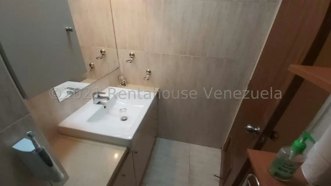 Apartamento (1 Nivel) en Venta en Macaracuay, Distrito Metropolitano - 26