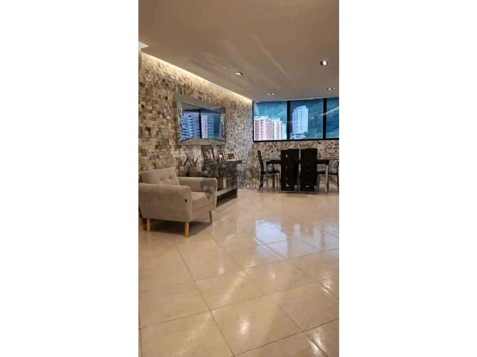 Venta Apartamento en Mañongo 100 M2 - 4