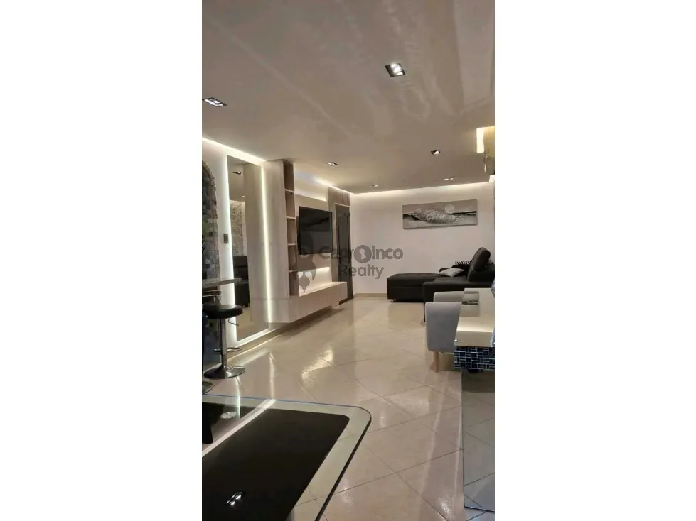Venta Apartamento en Mañongo 100 M2 - 5