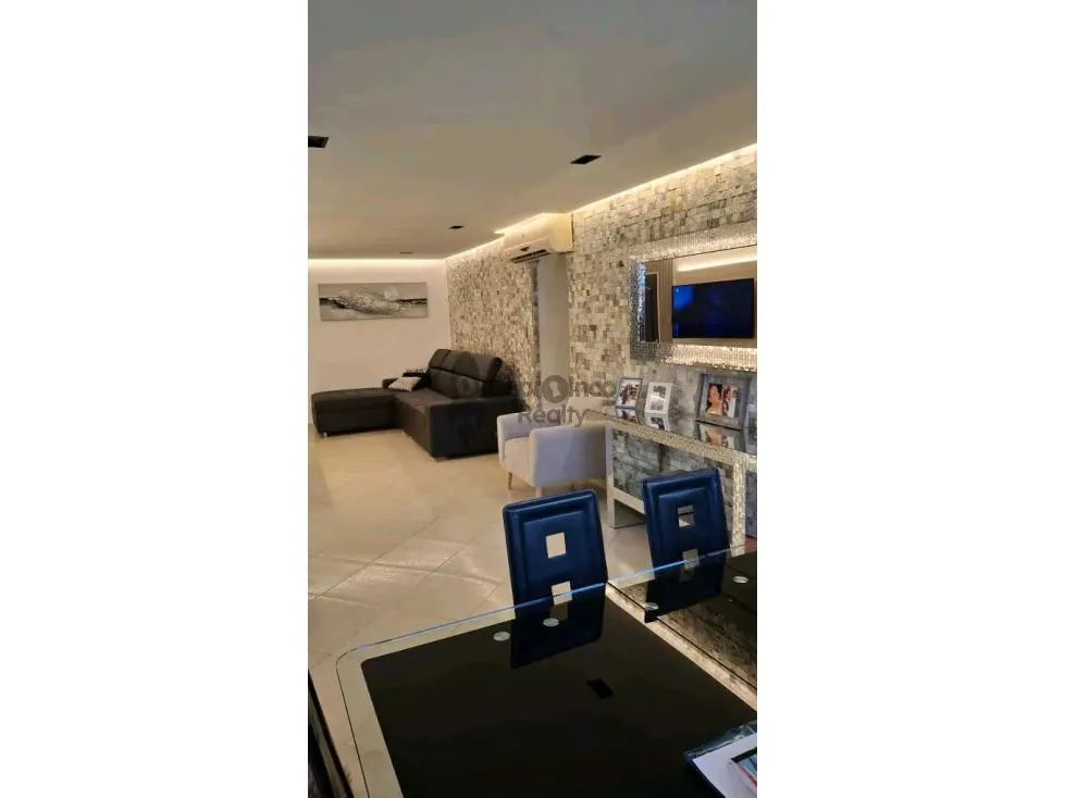 Venta Apartamento en Mañongo 100 M2 - 6