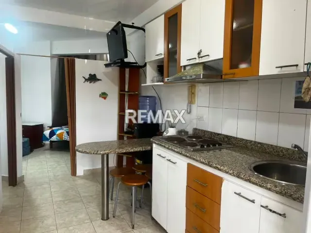 SE VENDE APARTAMENTO - 3