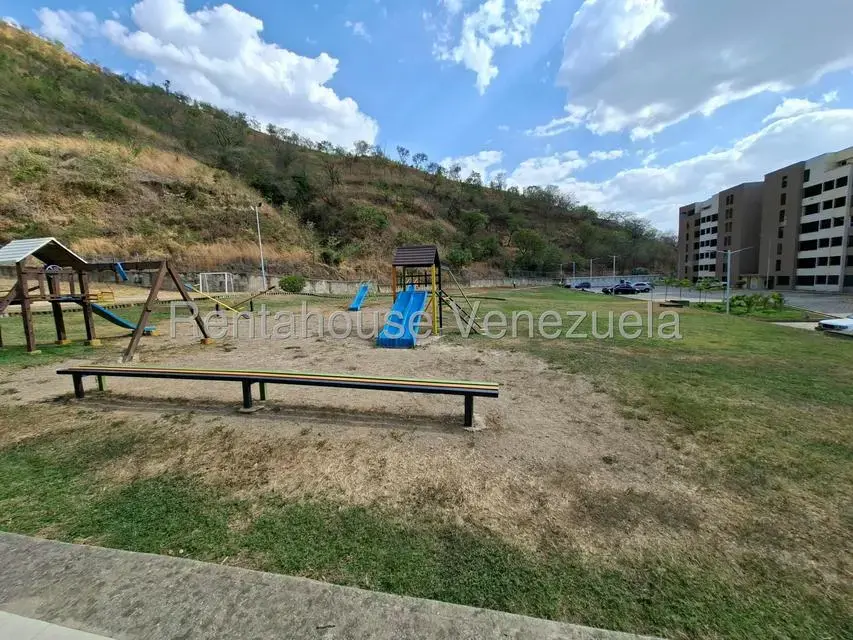 Apartamento (1 Nivel) en Venta en Santa Rosalia, Aragua - 23