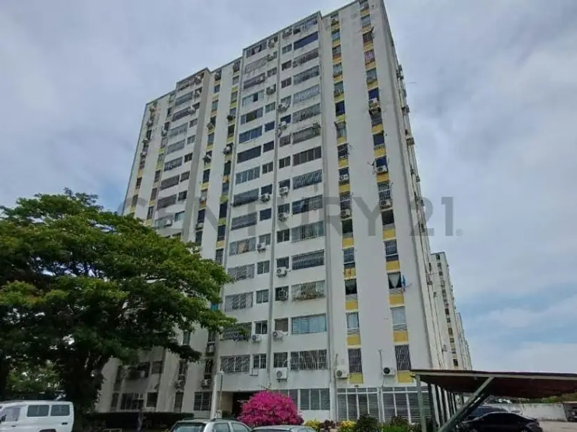 APARTAMENTO EN ALQUILER