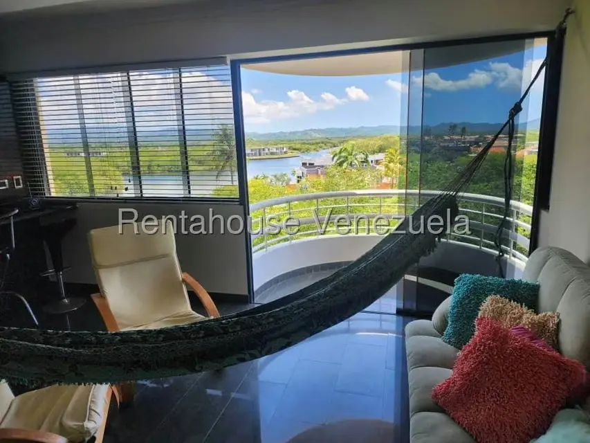 Apartamento (1 Nivel) en Venta en Puerto Encantado, Miranda - 3