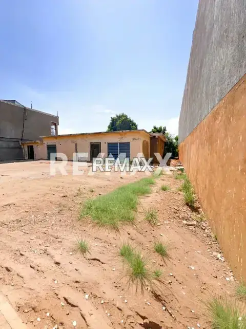 Terreno en venta en el Bulevar de la Urbanización Coromoto, San Francisco