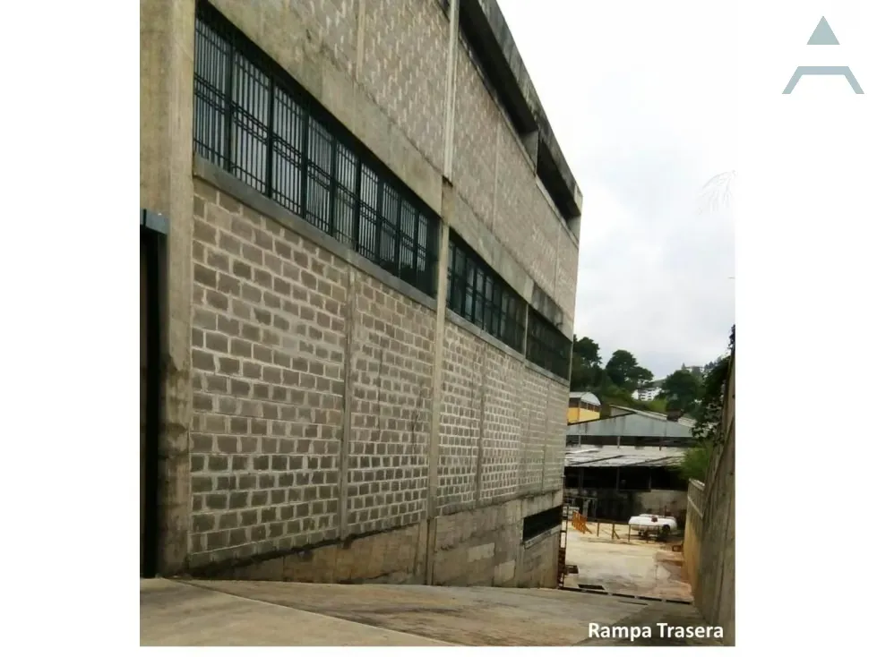 Se vende Galpon 6667m² Carrizal - 33