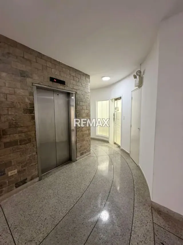 OFICINA EN VENTA TORRE EJECUTIVA - El Parral Valencia - 4