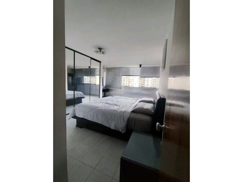 Los Palos Grandes Alquilo Excelente apto equipado de 120m2 - 7