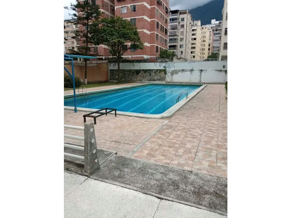 Los Palos Grandes Alquilo Excelente apto equipado de 120m2 2970 - 8