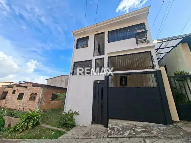 Apartamento en Venta Calle 12, Patiecitos, Municipio Guasimos, Táchira