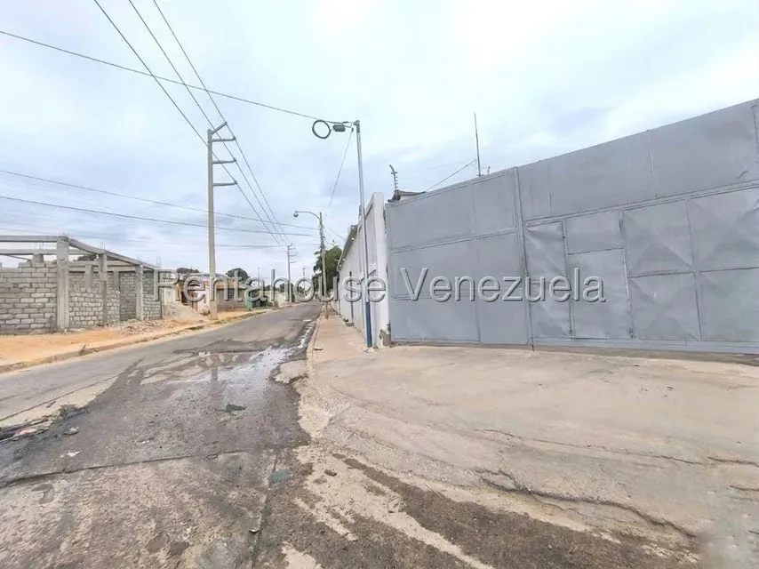 Galpon - Deposito en Alquiler en Los Haticos, Zulia - 3