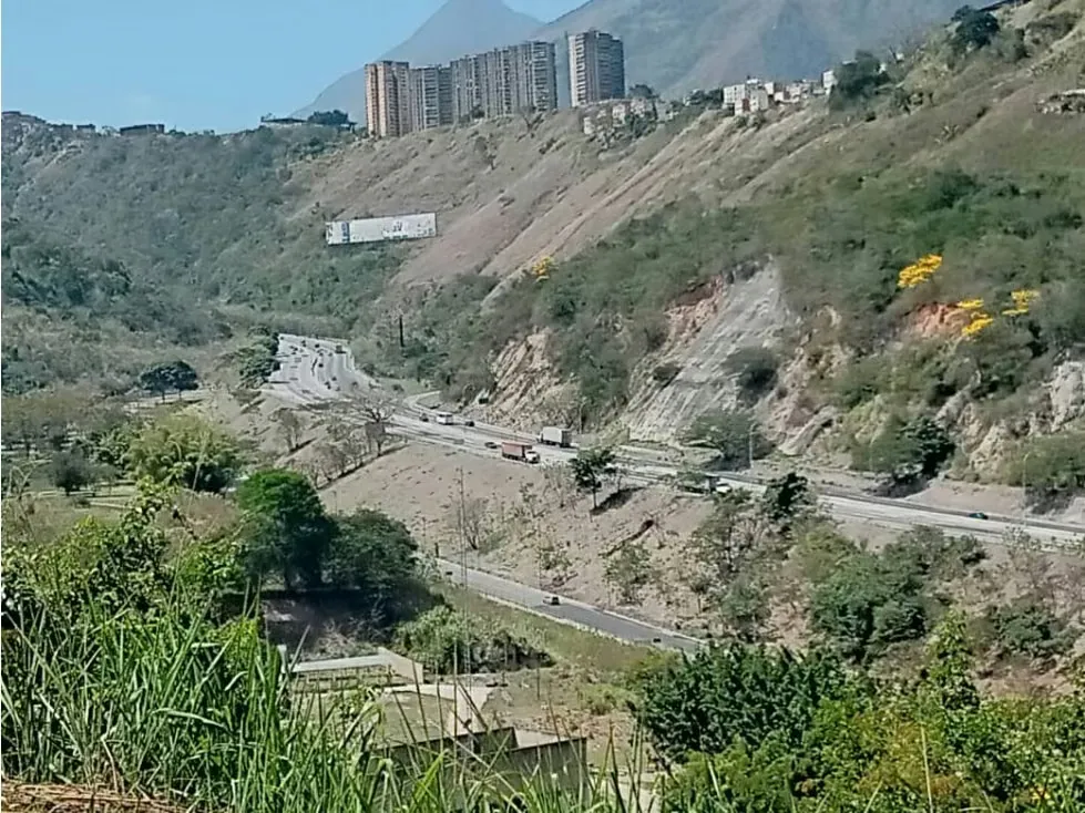 Vendo terreno 50.000 m2 Altos de Parque Caiza 3438 - 13