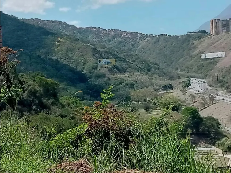 Vendo terreno 50.000 m2 Altos de Parque Caiza 3438 - 18