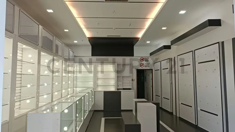 Local Comercial Para venta de tecnología, En Alquiler en la Isla De Margarita - 3