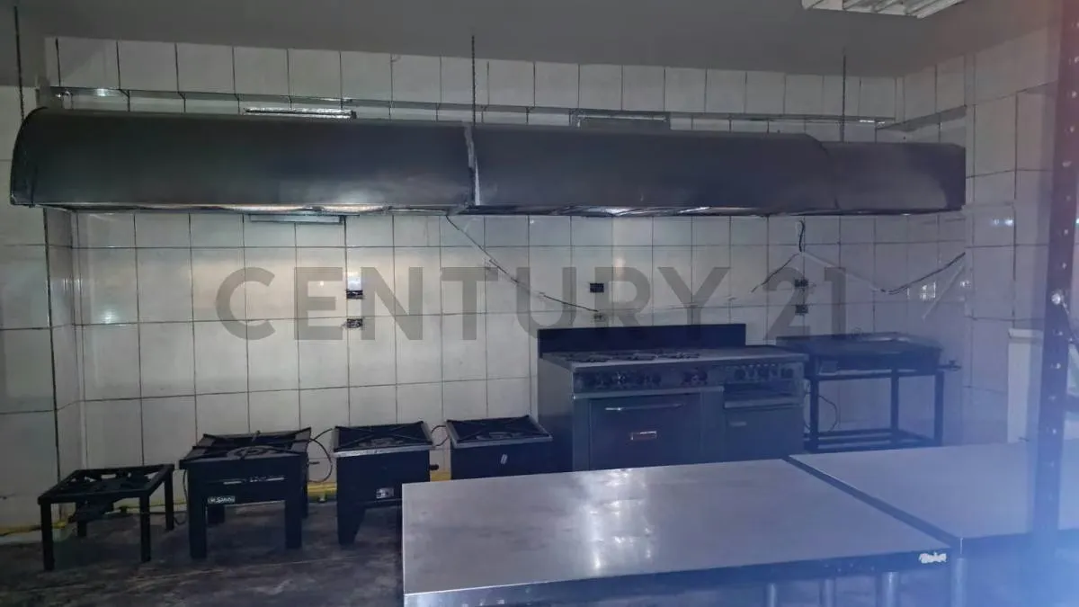Alquiler de galpón con cocina industrial en Puerto Ordaz - 15