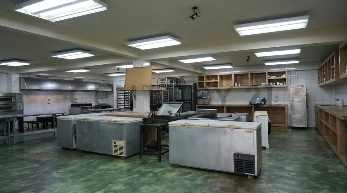Alquiler de galpón con cocina industrial en Puerto Ordaz - 4