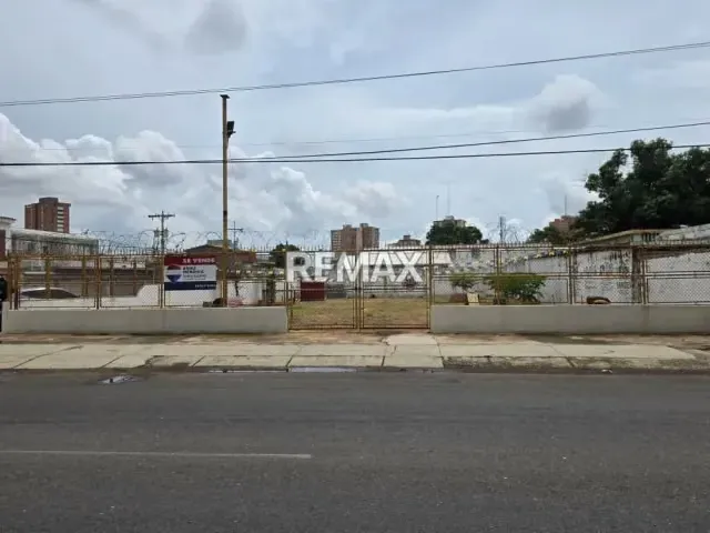 TERRENO EN VENTA EN EL SECTOR PARAISO - 3