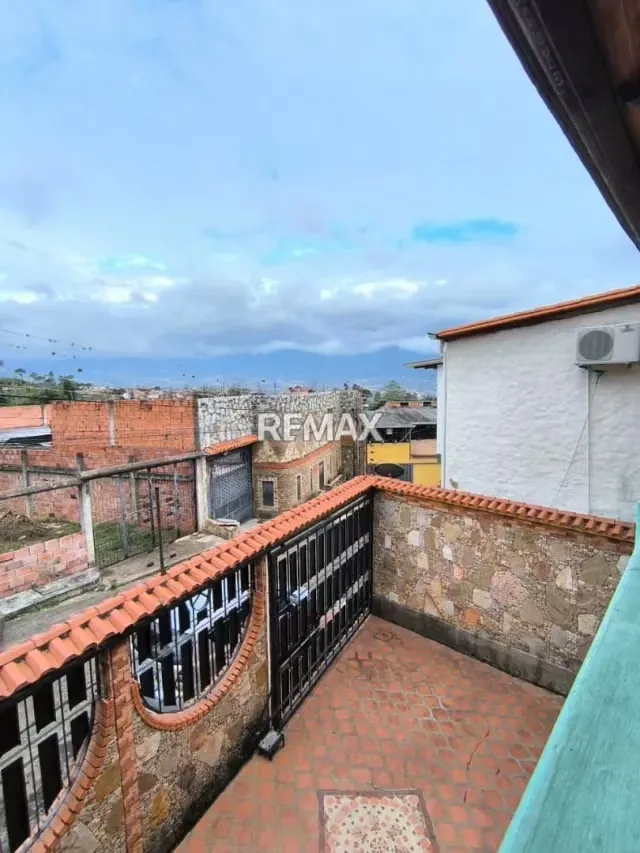 Casa en venta ubicada a pie de calle en el sector san benito, palmira, municipio guásimos - 15