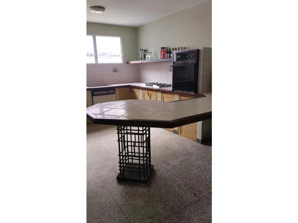 Casa en venta - CAURIMARE CALLE CERRADA* - 10