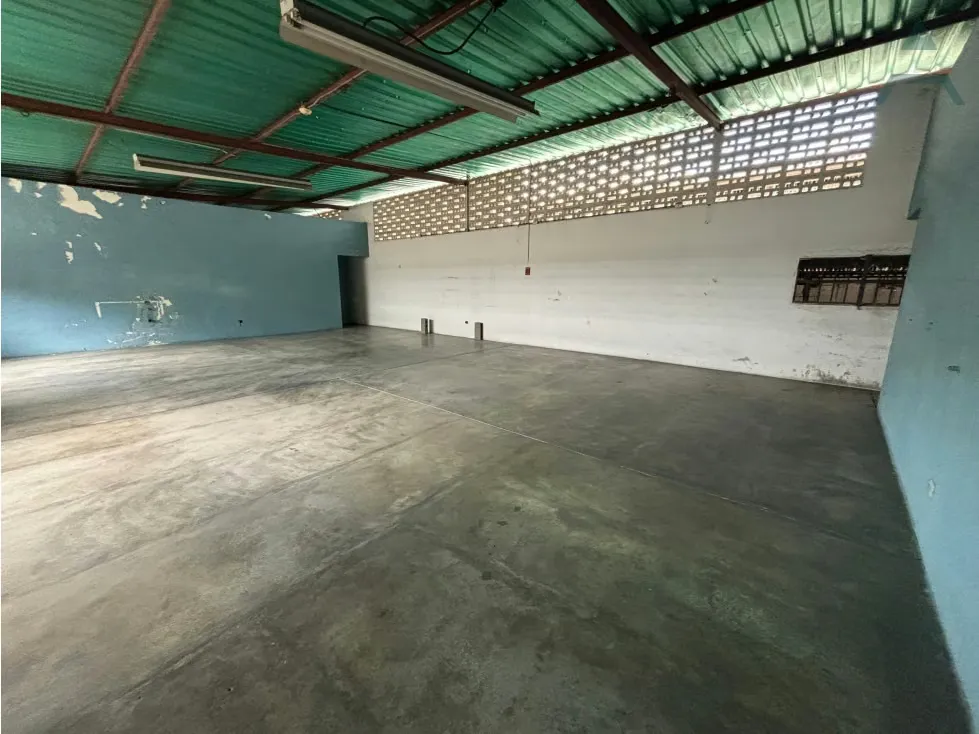 Se alquila Galpon 3600m² 4b Guarenas - 5