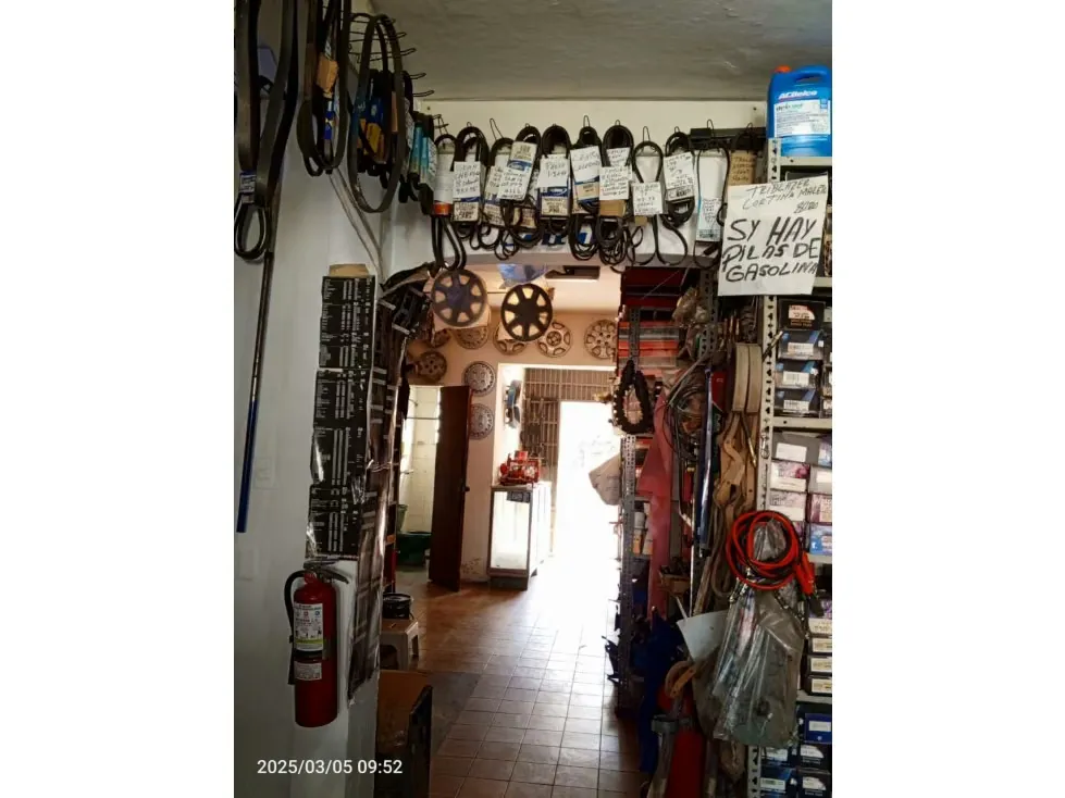 Local en venta 373m², Las Fuentes - 8