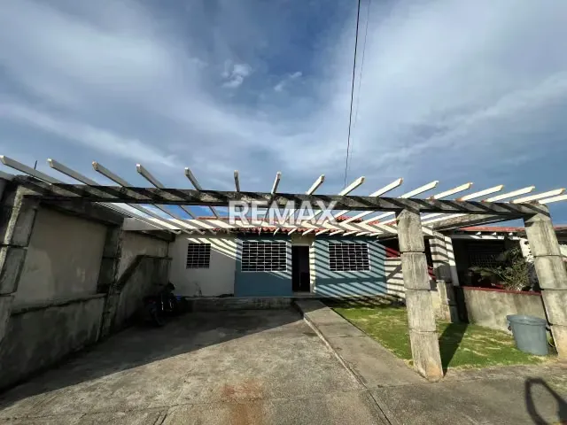 Casa en venta en Urbanización Lomas de Santa Sofía - Araure - 2