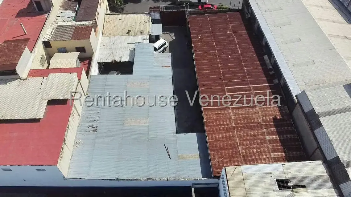 Terreno (Comercial) en Venta en Centro, Lara - 18
