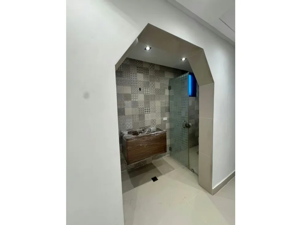 Se vende Local 226m² 1b/1p Las Mercedes - 14