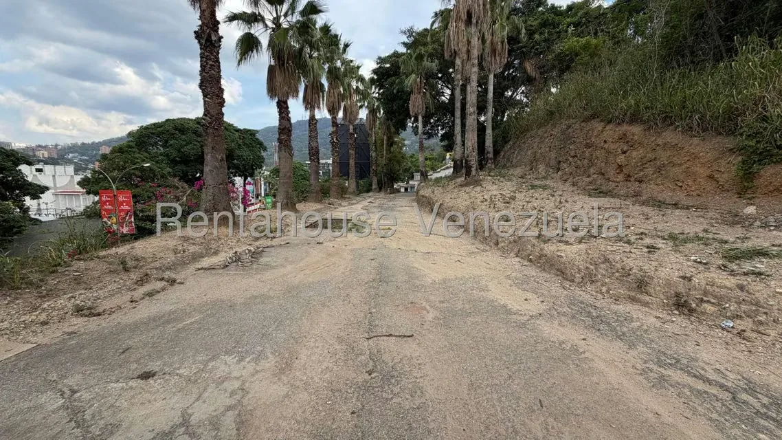 Terreno (Comercial) en Venta en La Trinidad, Distrito Metropolitano - 10