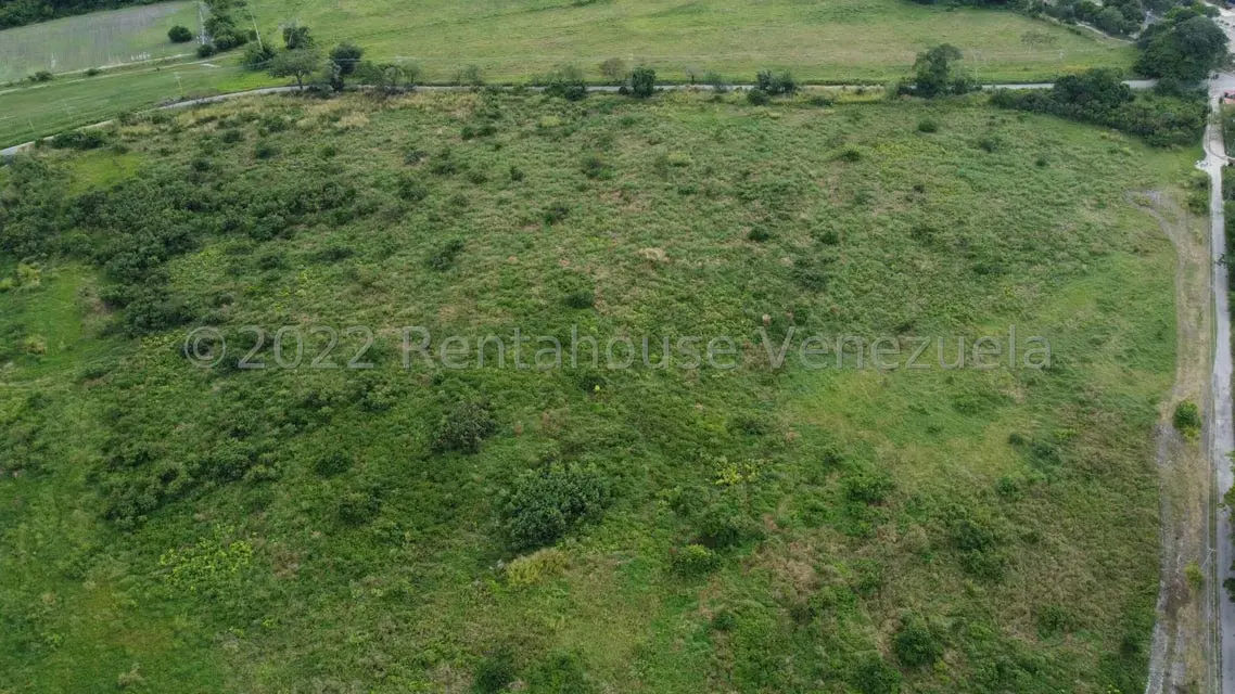 Terreno (Comercial) en Venta en Zona Este, Lara - 12