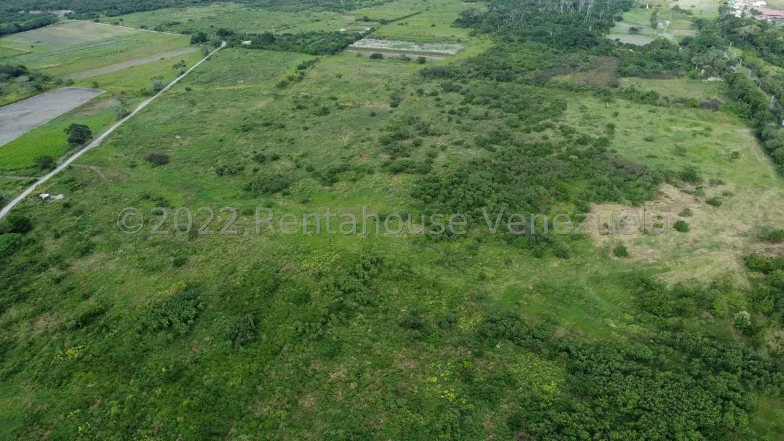 Terreno (Comercial) en Venta en Zona Este, Lara - 15