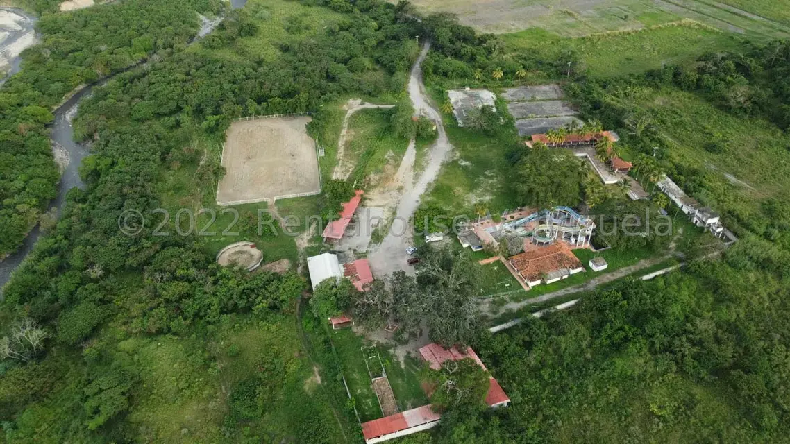 Terreno (Comercial) en Venta en Zona Este, Lara - 25