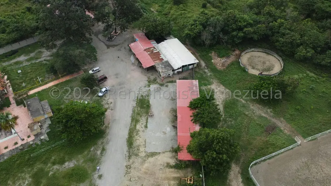 Terreno (Comercial) en Venta en Zona Este, Lara - 36