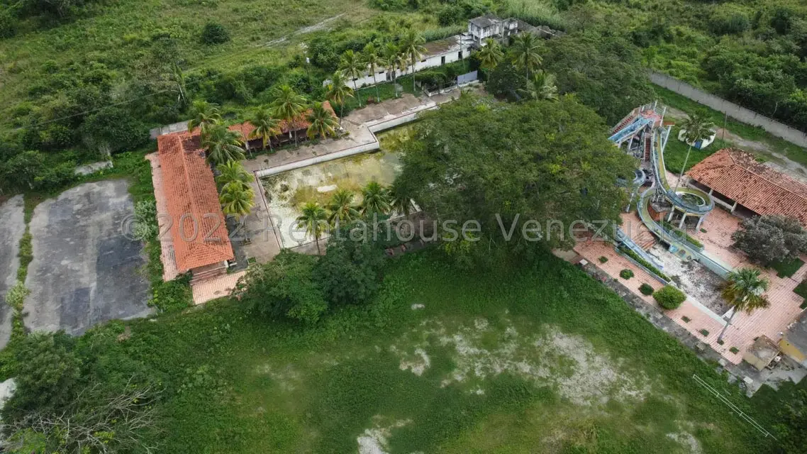 Terreno (Comercial) en Venta en Zona Este, Lara - 39