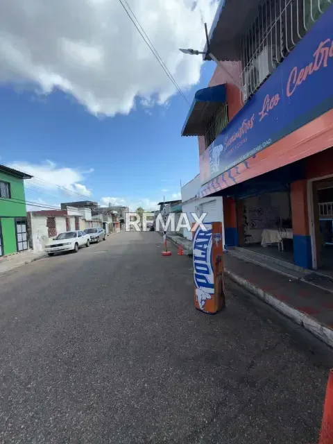 SE VENDE CASA COMERCIAL SECTOR CENTRO - 4