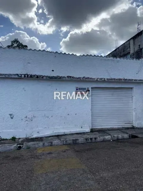 SE VENDE CASA COMERCIAL SECTOR CENTRO - 5