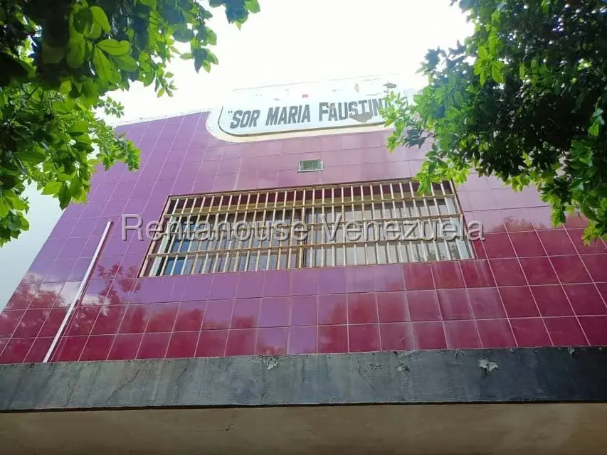 Comercial (Edificio) en Venta en Sierra Maestra, Zulia - 4
