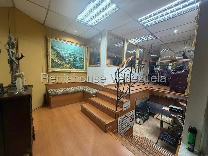 Oficina en Venta en Los Caobos, Distrito Metropolitano - 2