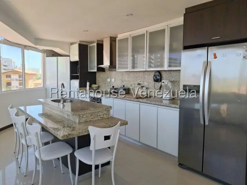 Apartamento (1 Nivel) en Venta en Costa Azul, Nueva Esparta - 12