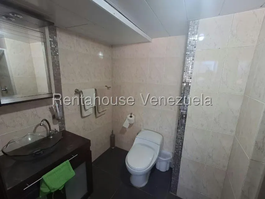 Apartamento (1 Nivel) en Venta en Costa Azul, Nueva Esparta - 16