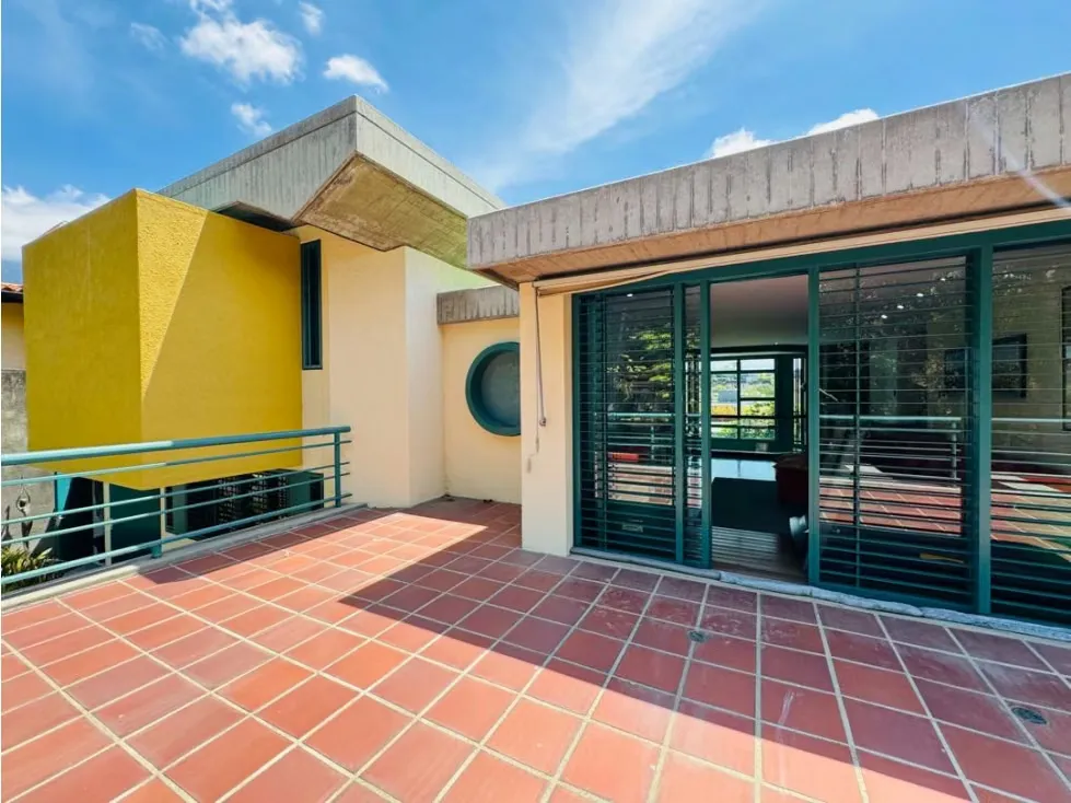 Se vende casa 600m2 4H+S/4.5B+S/6P Lomas del Mirador - 9