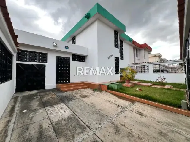 ALQUILO CASA EN ESTE DE BARQUISIMETO