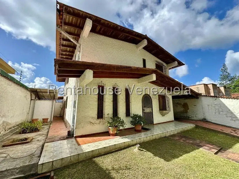 Casa (Multipes Niveles) en Venta en La Boyera, Distrito Metropolitano