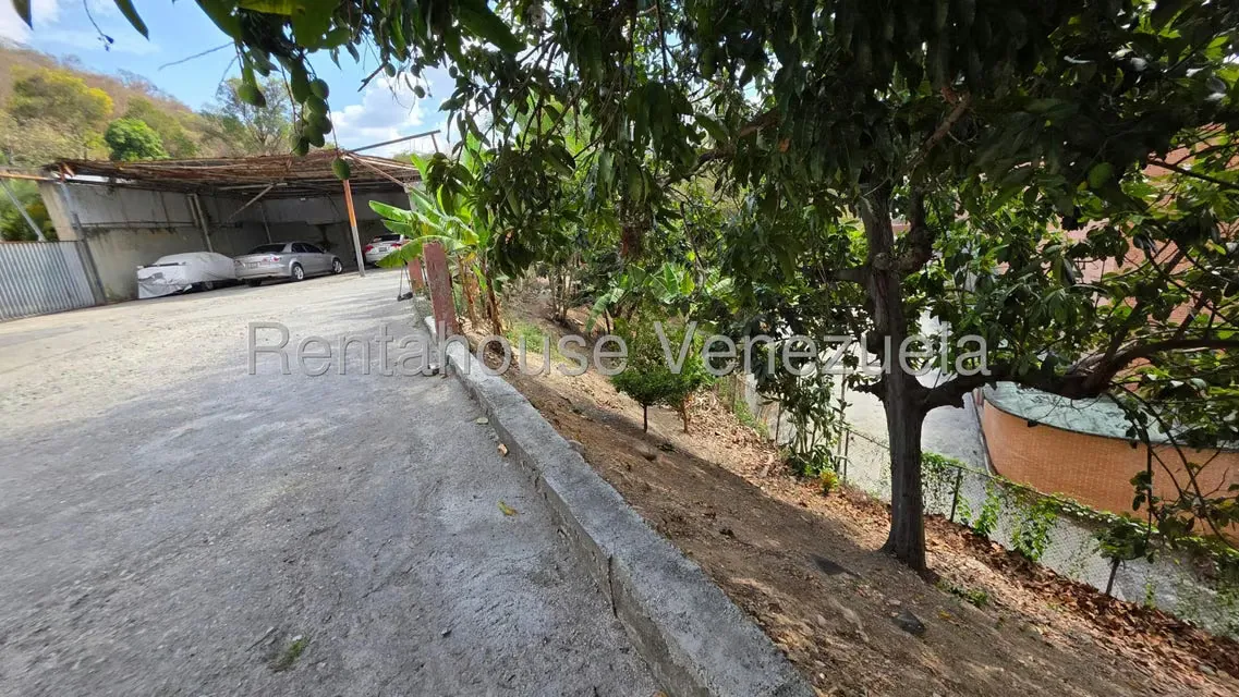 Terreno (Residencial) en Venta en Santa Monica, Distrito Metropolitano - 4