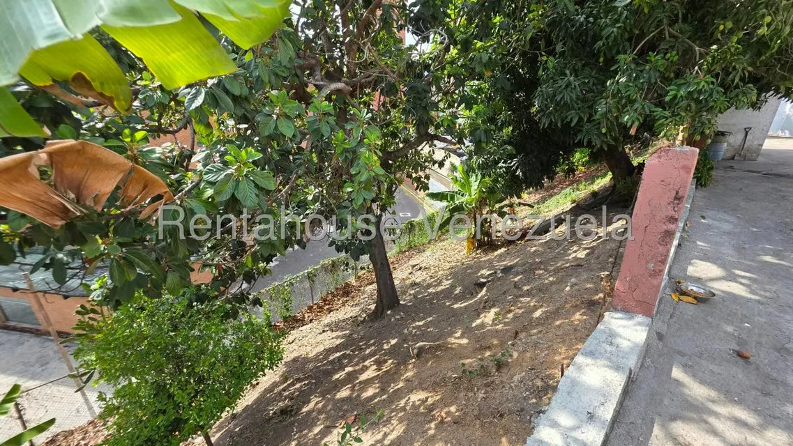 Terreno (Residencial) en Venta en Santa Monica, Distrito Metropolitano - 9