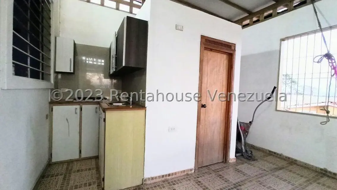 Anexo (1 Nivel) en Alquiler en Hacienda Yucatan, Lara - 26