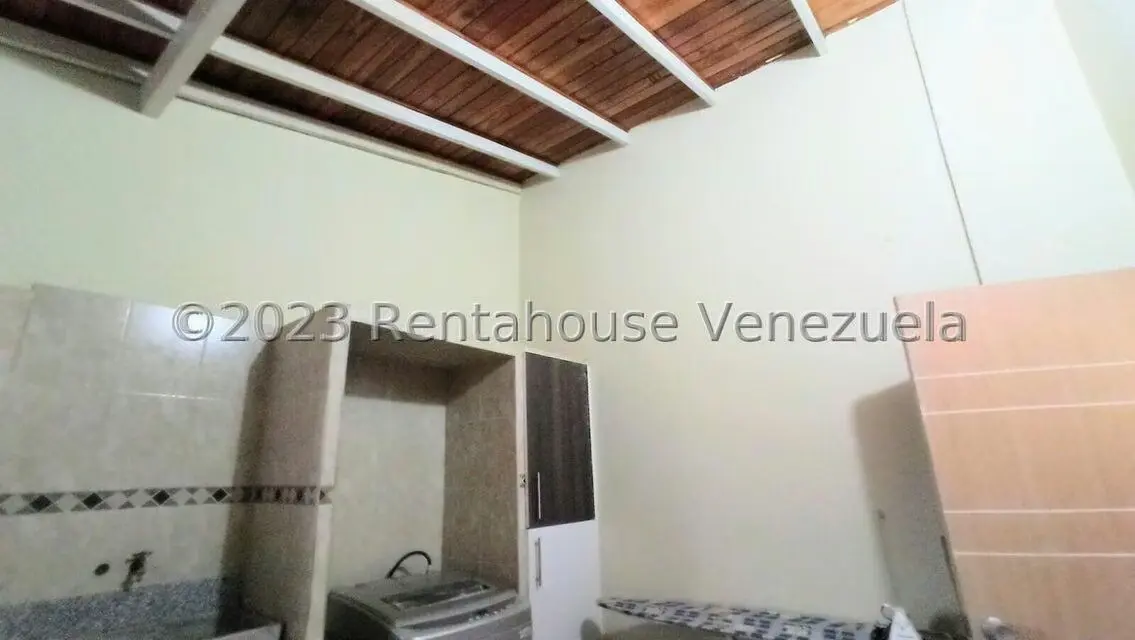Anexo (1 Nivel) en Alquiler en Hacienda Yucatan, Lara - 32