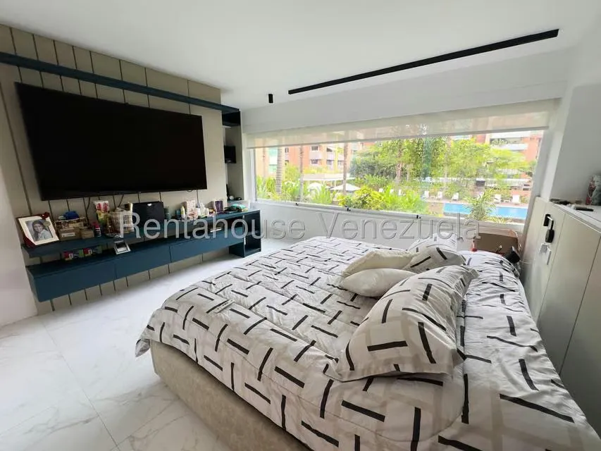 Apartamento (1 Nivel) en Venta en Campo Alegre, Distrito Metropolitano - 14