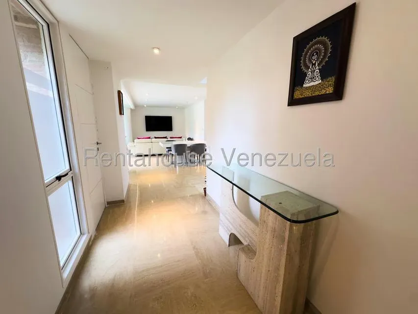 Apartamento (1 Nivel) en Venta en Campo Alegre, Distrito Metropolitano - 22